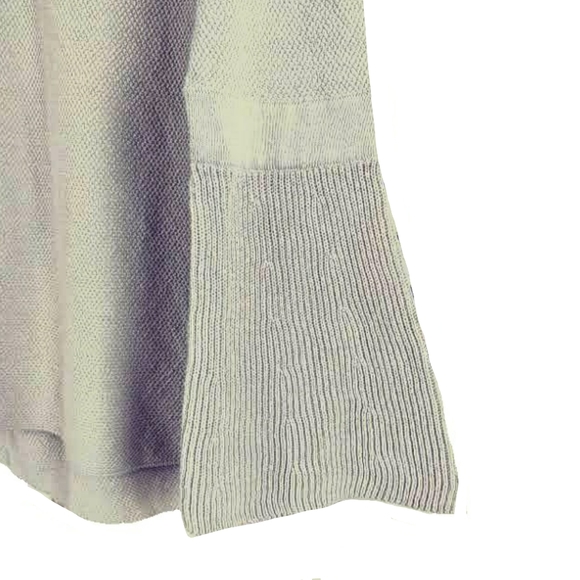 Caryn Vallone 100% Textured Cotton Bell Sleeve Top - Picture 2 of 4